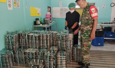 Babinsa Koramil 2215/Ciemas Laksanakan Monitoring Program Makan Bergizi Gratis