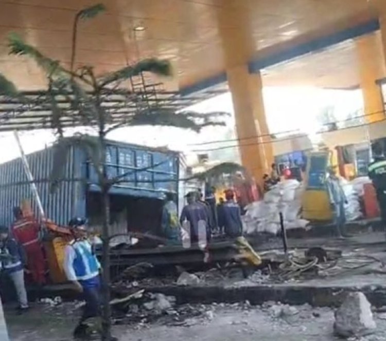 Kecelakaan di Gerbang Tol Ciawi, Truk Kontainer Tabrak Gardu