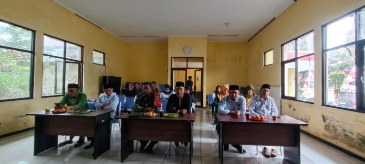 Koramil 2209/Lengkong Hadiri Majlis Taklim Aparatur Kecamatan Lengkong