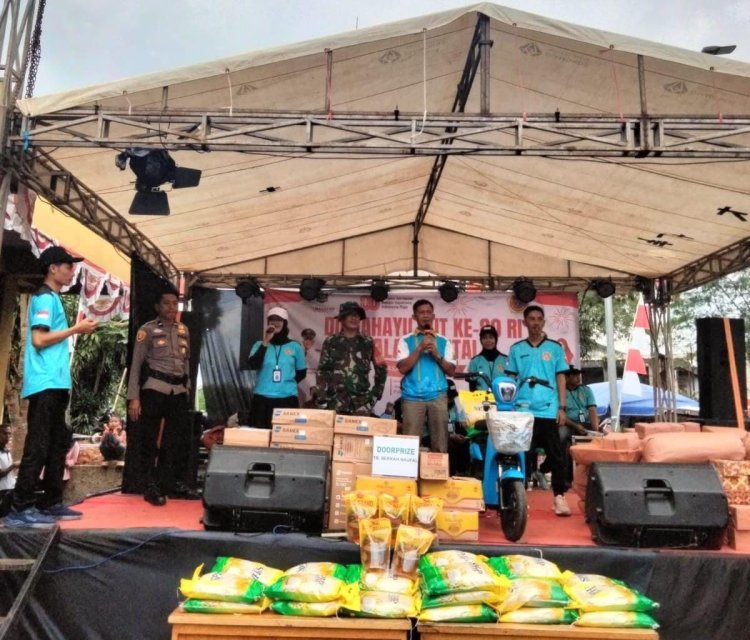 Babinsa Desa Bojongjengkol Koramil 2207/Jampang Tengah Hadiri Jalan Santai dan Karnaval HUT RI, HUT JKS, serta HUT Desa