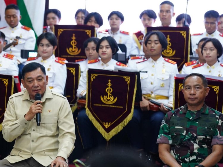 Panglima TNI Dampingi Menhan RI Beri Arahan Kadet Unhan Asal Palestina