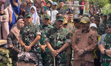 Danrem 061/SK Dampingi Pangdam III/SLW dalam Peresmian Jembatan Panel Garuda Bantuan Presiden RI di Sukabumi