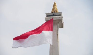 Bendera Merah Putih, Gagah  Berkibar Saat Gladi Upacara HUT ke-80 TNI