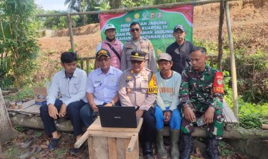 Babinsa Koramil 2201/Cisolok Hadiri Peresmian Lahan Penanaman Jagung di Desa Pasir Baru
