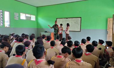 Babinsa Koramil 2213/Jampangkulon Beri Pembinaan Pramuka di SMA Kesehatan Mandiri Kalibunder