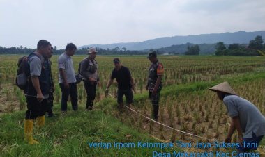 Babinsa Koramil 2215/Ciemas Laksanakan Pemeriksaan Alsintan dan Program Irigasi Pompa Air di Desa Mekarsakti