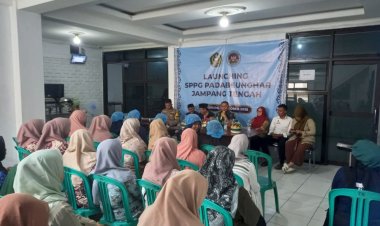 Danramil 2207/Jampangtengah Hadiri Launching Program Makan Bergizi Gratis di Desa Padabeunghar