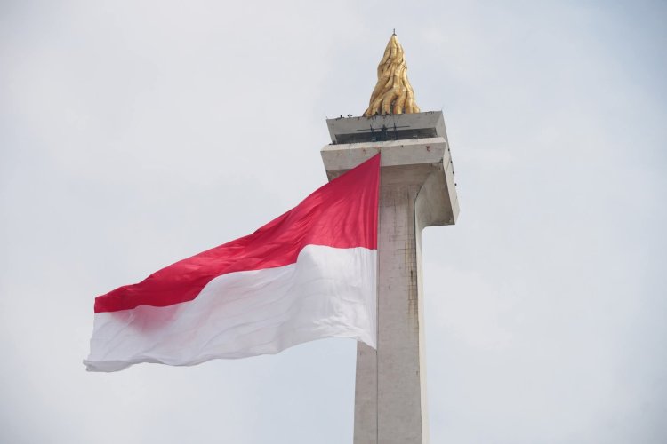 Bendera Merah Putih, Gagah  Berkibar Saat Gladi Upacara HUT ke-80 TNI