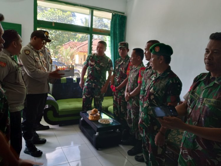 Koramil 2204/Cikidang Gelar Doa Bersama dan Nonton Bareng dalam Rangka HUT TNI ke-80