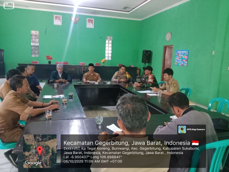 Babinsa Koramil 2208/Nyalindung Desa Buniwangi Hadiri Rapat Koordinasi Mingguan Bersama Aparatur Desa