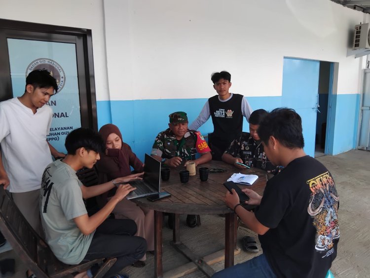Babinsa Koramil 2208/Nyalindung Laksanakan Komsos dengan Karyawan Japfa di Desa Bojong Kalong