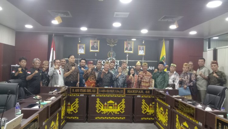 DPRD Lampung Fasilitasi Penyelesaian Sengketa Tanah Masyarakat Adat Halangan Ratu dengan PTPN I Regional 7