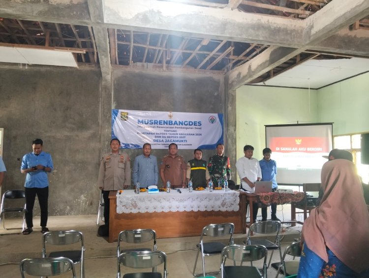 Babinsa Koramil 2214/Surade Dampingi Kegiatan Musrenbangdes di Desa Jagamukti