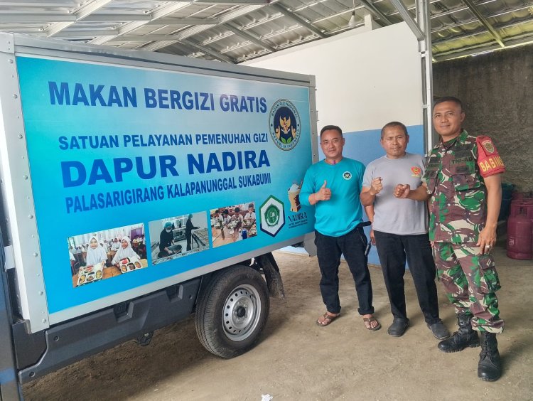 Babinsa Koramil 2205/Kalapanunggal Dampingi Pendistribusian Makan Bergizi di Desa Palasari Girang
