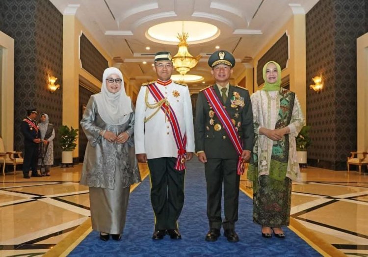 Panglima TNI Terima Penghargaan Kehormatan Tertinggi Dari Malaysia