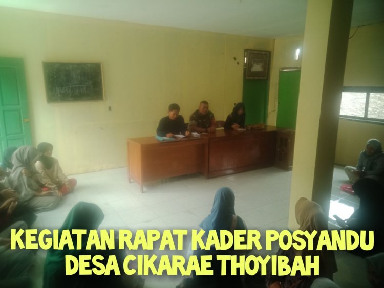 Babinsa Koramil 2204/Cikidang Dampingi Kegiatan Posyandu di Desa Cikarae Thoyibah
