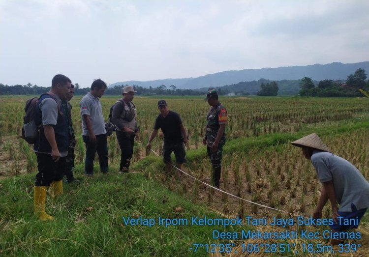 Babinsa Koramil 2215/Ciemas Laksanakan Pemeriksaan Alsintan dan Program Irigasi Pompa Air di Desa Mekarsakti