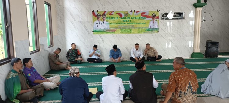 Babinsa Koramil 2209/Lengkong Hadiri Kegiatan Majlis Taklim Aparatur Kecamatan Lengkong