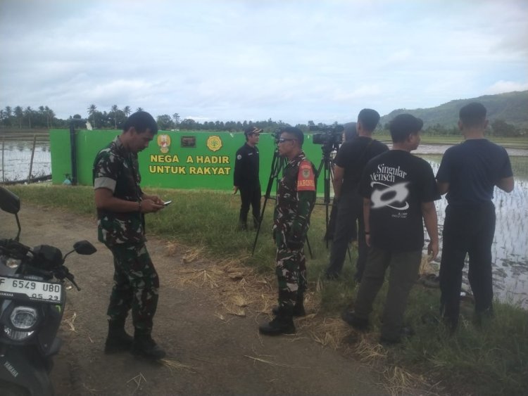 Danramil 2215/Ciemas Dampingi Tim Sinpo TV Liput Sistem Pengairan dan Testimoni Penerima Manfaat Program Kasad