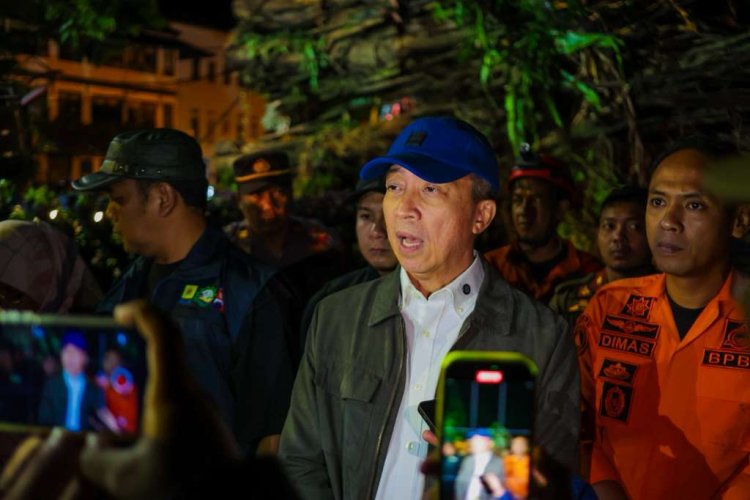 Hujan Disertai Angin Kencang, Dedie Rachim Tinjau Sejumlah Wilayah yang Terdampak Bencana