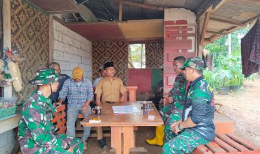 Babinsa Koramil 2209/Lengkong Laksanakan Komsos dengan Aparatur Desa dan Tokoh Masyarakat