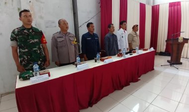 Babinsa Koramil 2208/Nyalindung Hadiri Pelantikan dan Pengangkatan Aparatur Desa Nyalindung