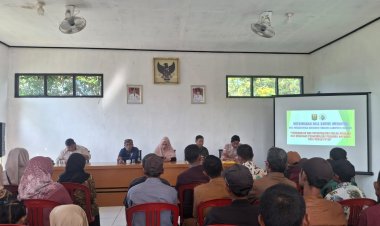 Babinsa Koramil 2204/Cikidang Hadiri Kegiatan MUSDESUS Tahun 2025 di Desa Mekarnangka