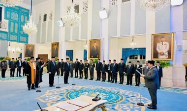 Presiden Prabowo Saksikan Pengucapan Sumpah Wakil Ketua Mahkamah Agung Bidang Non Yudisial