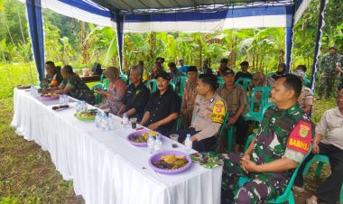 Kasdim 0622/Kab Sukabumi Ikuti Kegiatan  Peninjauan Pengairan Pertanian Terpusat oleh KASAD Melalui Video Conference