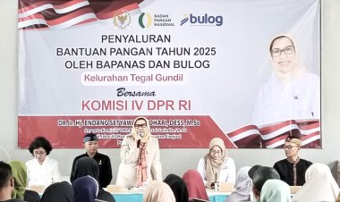 BAPANAS, BULOG, dan Komisi IV DPR RI Salurkan Bantuan Pangan 2025 di Kelurahan Tegal Gundil