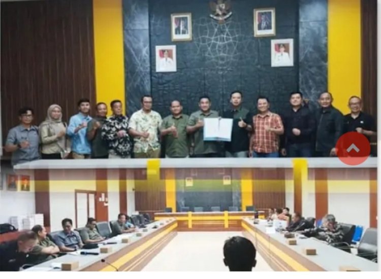 Bapemperda DPRD kabupaten Sukabumi Gelar Rapat Finalisasi Program Pembentukan Perda tahun 2026