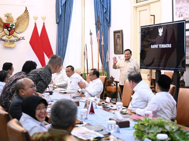 Presiden Prabowo Tekankan Pendidikan dan Pemberdayaan sebagai Kunci Pengentasan Kemiskinan