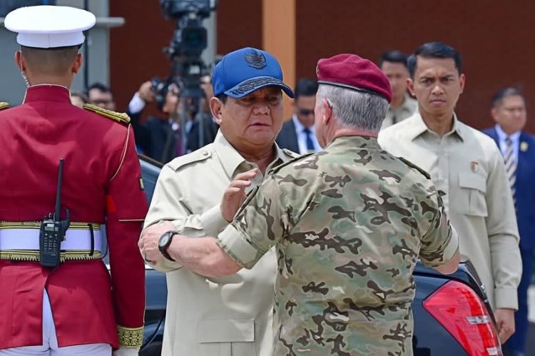Presiden Prabowo Antar Langsung Keberangkatan Raja Abdullah II ibn Al Hussein di Halim Perdanakusuma