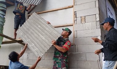 Babinsa Koramil 2208/Nyalindung Laksanakan Bakti Pembangunan Rutilahu