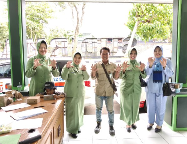 Dukung Aksi Kemanusiaan, HUT Ke 80 Persit Kartika Chandra Kirana, Kabiro Rilisberita.Com Kab. Sukabumi ikuti Donor Darah