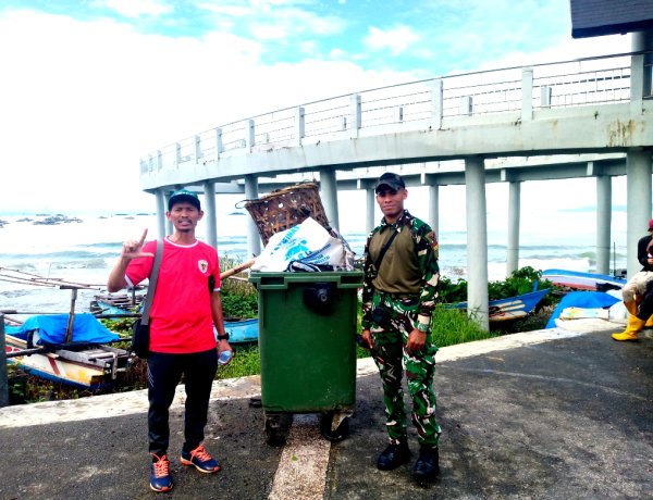 DLH Kabupaten Sukabumi Dukung Penuh Giat Korve Masal Serentak Polres Sukabumi di Alun-alun Gadobangkong