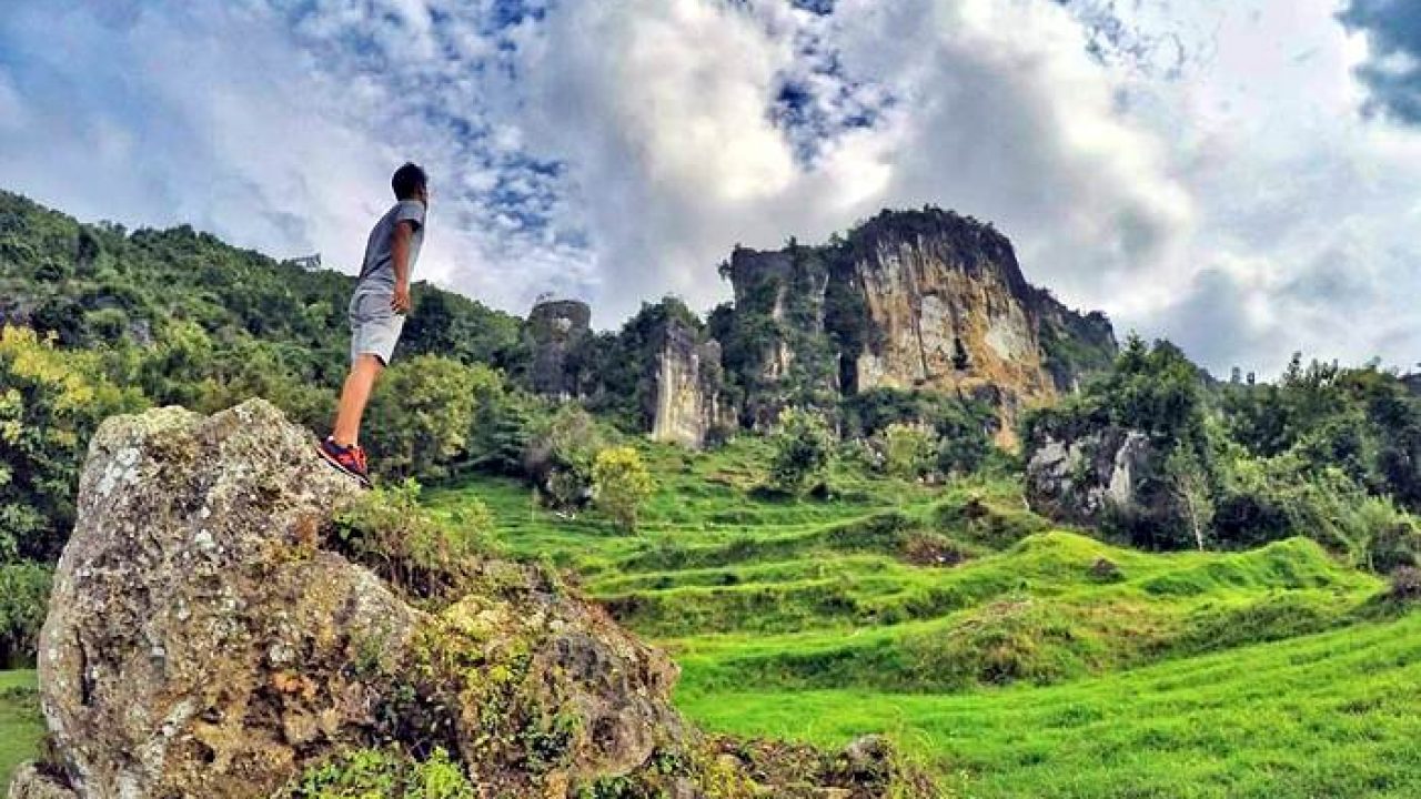 10 Tempat Wisata di Madura yang Sangat Menakjubkan untuk Dikunjungi 10 Tempat Wisata di Madura yang Sangat Menakjubkan untuk Dikunjungi