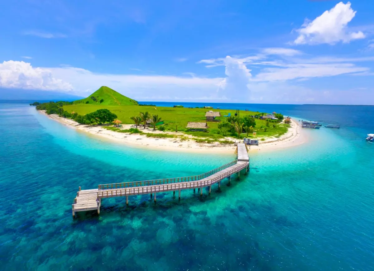 4 Tujuan Wisata Sumbawa dengan Pemandangan Terbaik tempat wisata di sumbawa barat