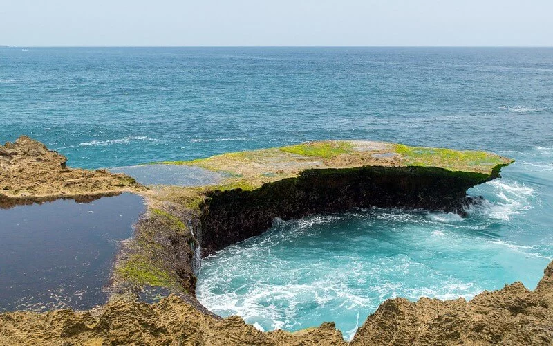 7 Bali Best Places to Visit - Epic Tourist Spots to Photograph in Bali Devil’s Tear Cliff