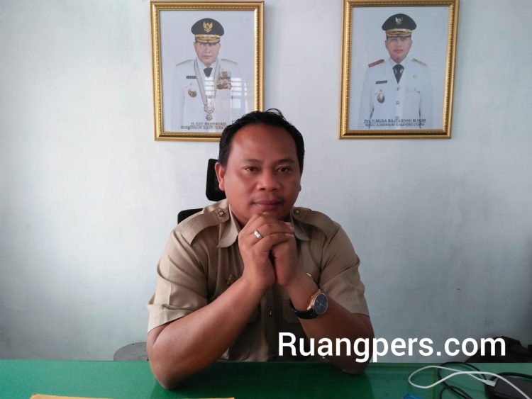 James Andohar Siahaan, SSTP.