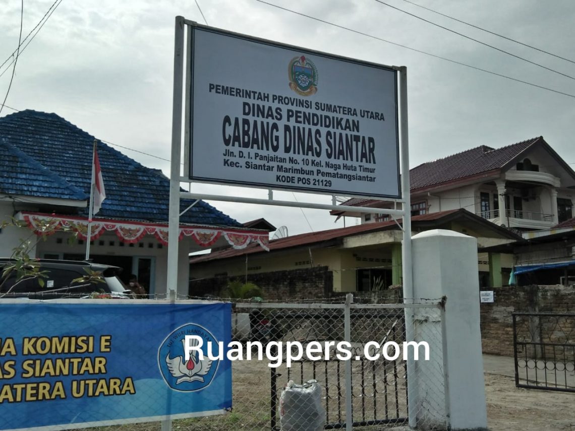 Kantor Cabang Dinas Pendidikan Siantar.