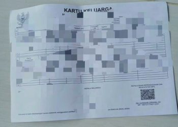 Foto Kartu Keluarga yang dipertanyakan warga, karena mirip difotocopy.