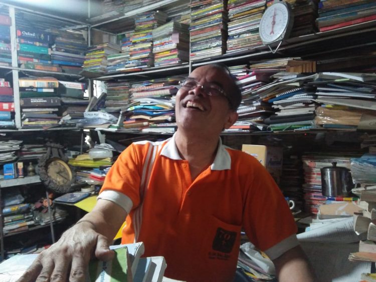 Pdt Dangas Sihombing SE.