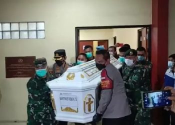 Proses autopsi jenazah anggota TNI yang menjadi korban penembakan di kafe Cengkareng telah selesai di RS Polri Kramat Jati, Jakarta Timur, Kamis (25/2/2021).