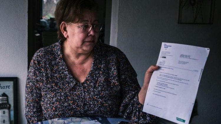 Jeanne dengan salah satu dokumen mengatakan dia tidak lagi hidup. (AFP)