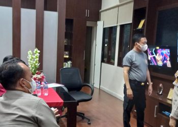 Kapolres Serdang Bedagai (Sergai), memimpin rapat sistem pengamanan Mapolres untuk mengantisipasi penyerangan teroris, Rabu (31/3/2021), pukul 18.00 WIB, di ruang kerja Kapolres Sergai.