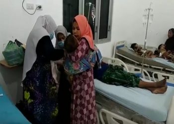 Sebanyak 50 orang warga Syahraja, Kecamatan Pantee Bidari, Kabupaten Aceh Timur, Aceh keracunan Makanan, Jumat (19/3/2021). Foto Inews TV/Jufri Z