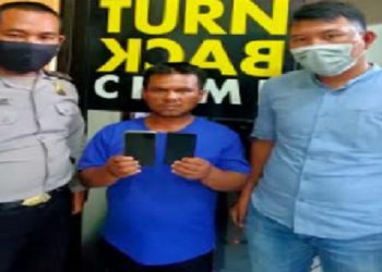 Pelaku pencurian di Tanjungbalai diamankan polisi. (Foto: Sindonews).