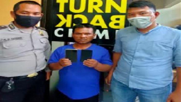 Pelaku pencurian di Tanjungbalai diamankan polisi. (Foto: Sindonews).
