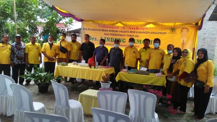 Foto : Suasana reses pertama anggota DPRD Simalungun dari Fraksi Partai Golkar, Drs. Lindung Samosir yang memprioritaskan pembangunan dan pertanian di Kecamatan Bandar.